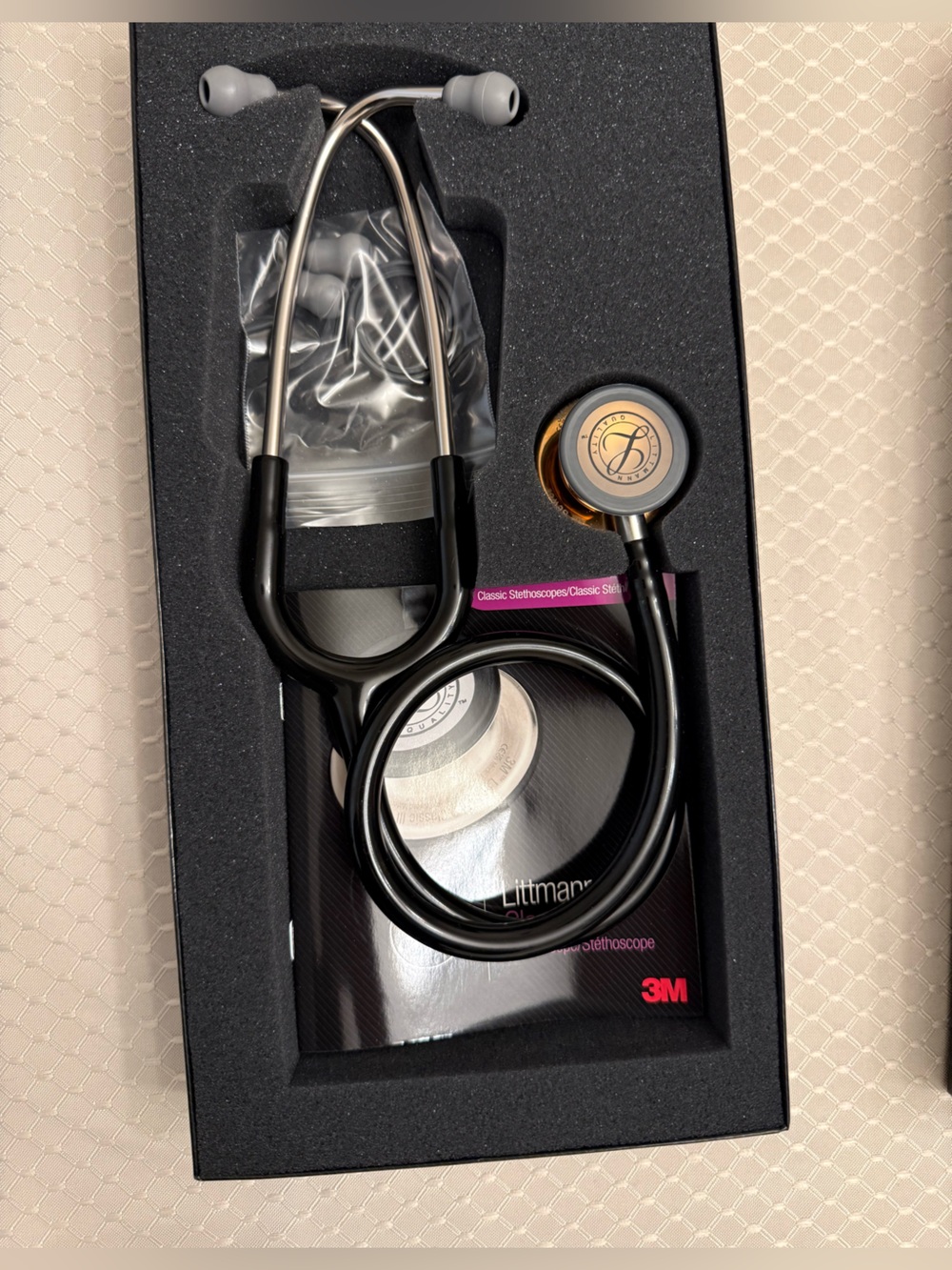Littmann Classic III Stethoscope - Black and Silver - Picture 2 of 3